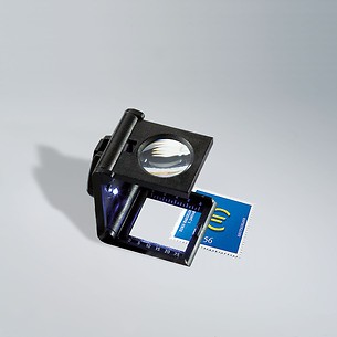 Linen Tester w/LED, plastic black matt with scale 5x magnification