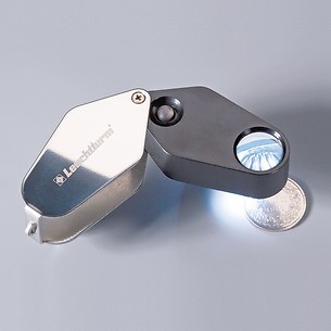 LED Folding Magnifier, 10x magnification, black