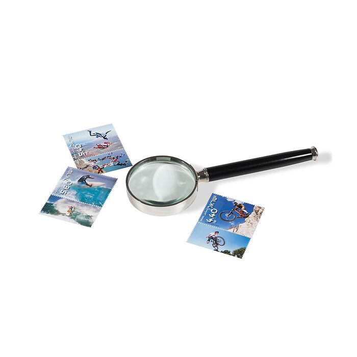 Magnifying Glass with Wood Handle, 3x magnification